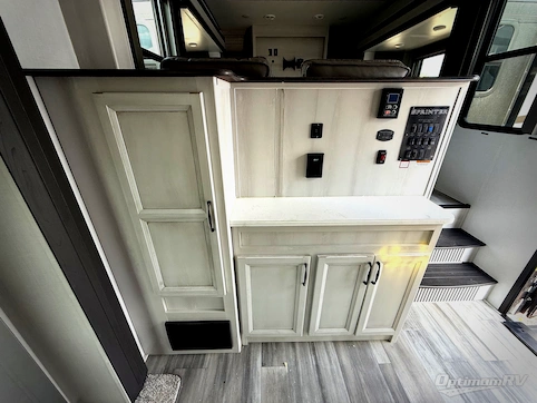 2023 Keystone Sprinter Limited 3670FLS RV Photo 3