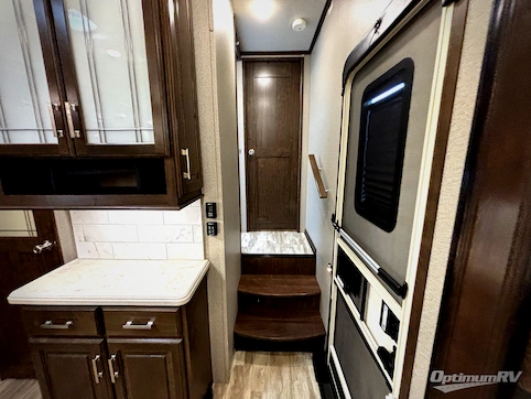 2020 Grand Design Solitude 310GK RV Photo 2