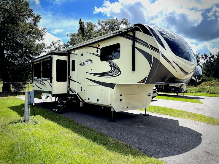 2020 Grand Design Solitude 310GK RV Photo 1