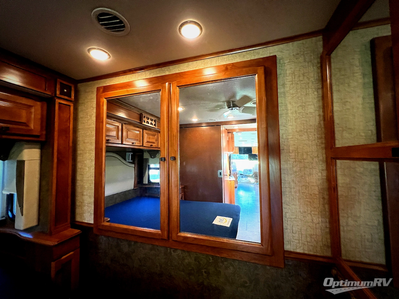 2014 Tiffin Allegro 31 SA Photo 18