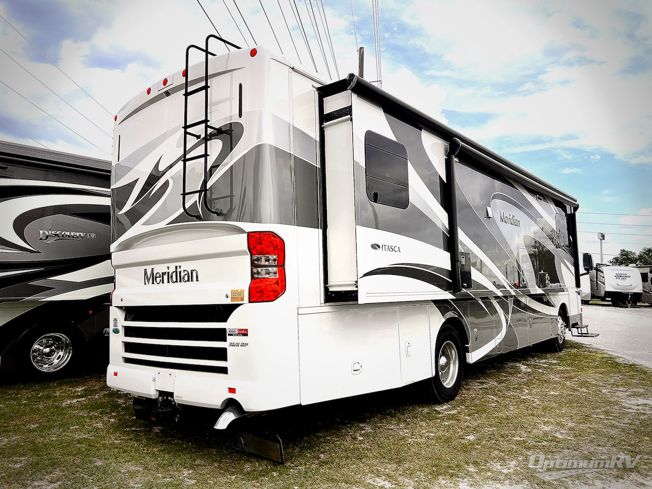 2014 Itasca Meridian 36M Photo 1