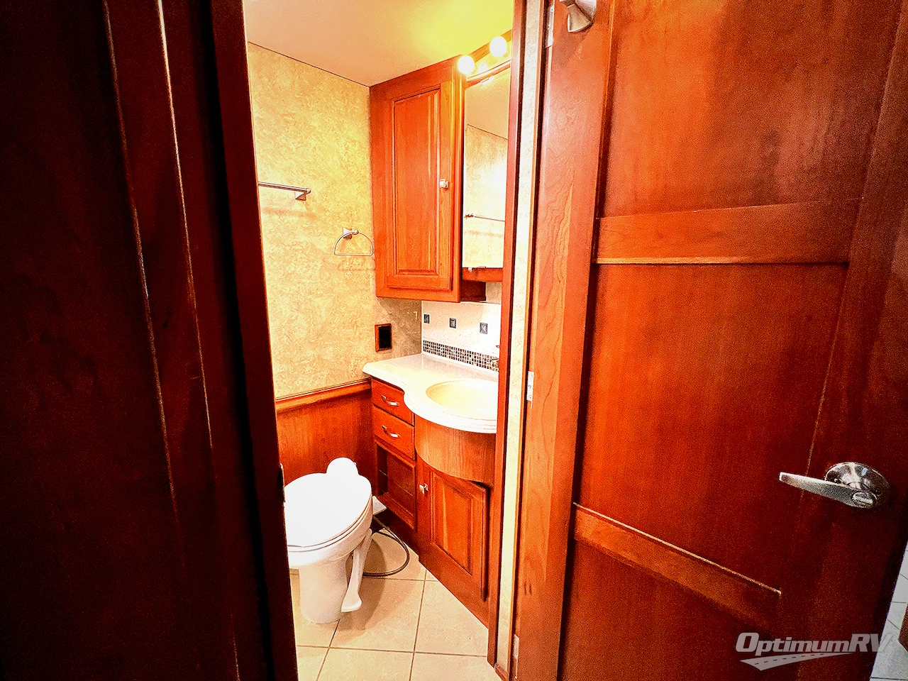 2014 Itasca Meridian 36M Photo 20