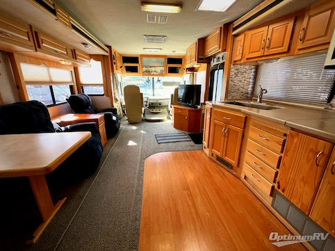 2006 Fleetwood Southwind 36B RV Photo 2