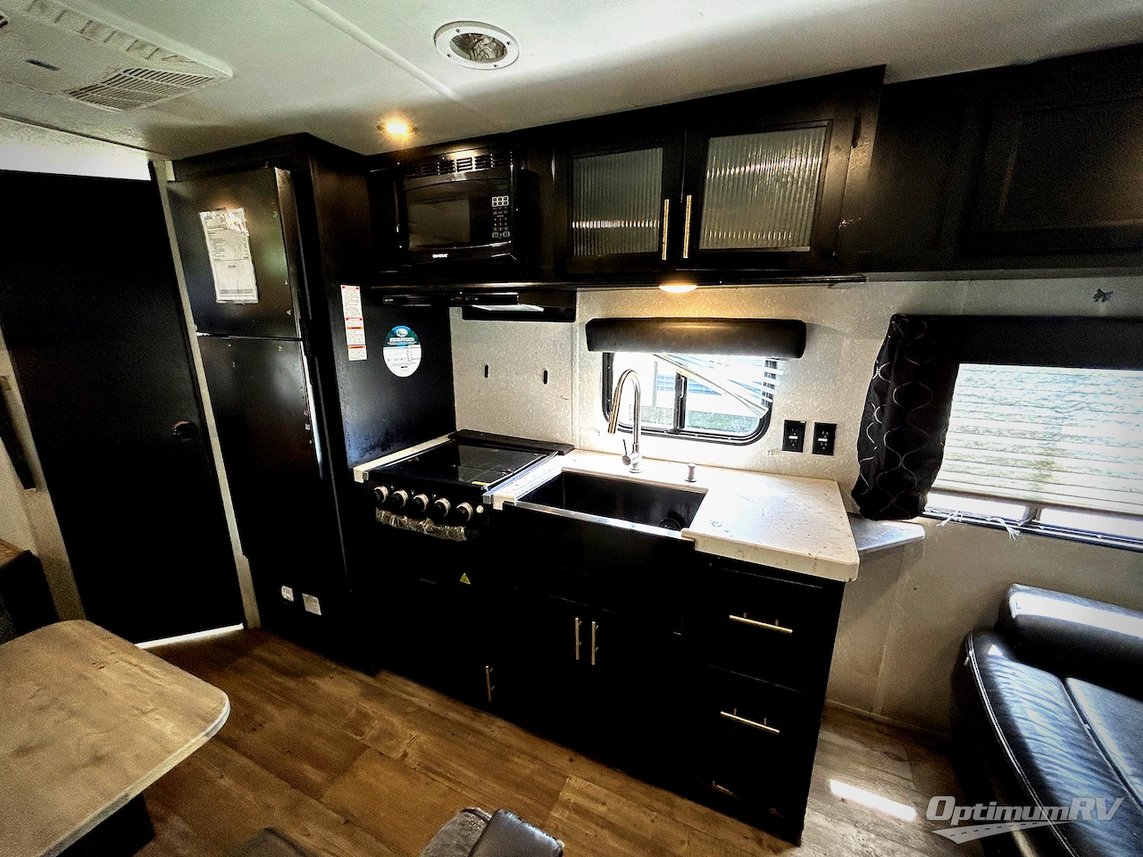 2022 Forest River Cherokee Grey Wolf 26DJSE Photo 6