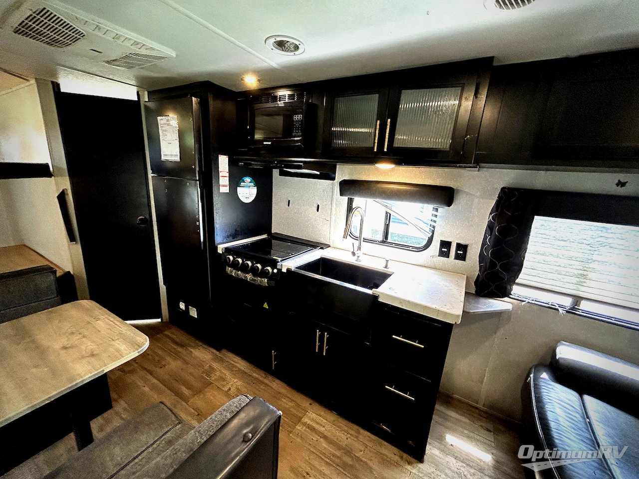 2022 Forest River Cherokee Grey Wolf 26DJSE Photo 9