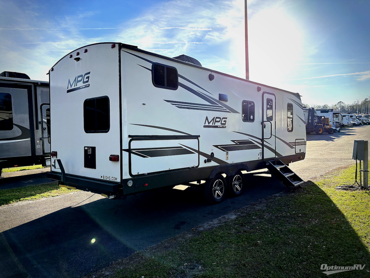 2022 Cruiser MPG 2500BH Photo 2