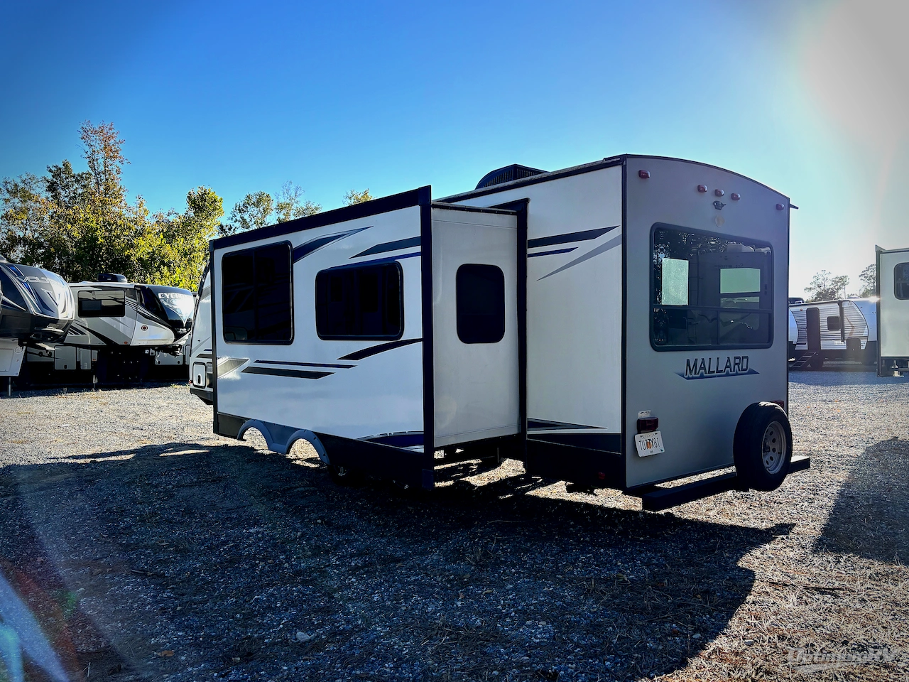 2020 Heartland Mallard 27 Photo 3