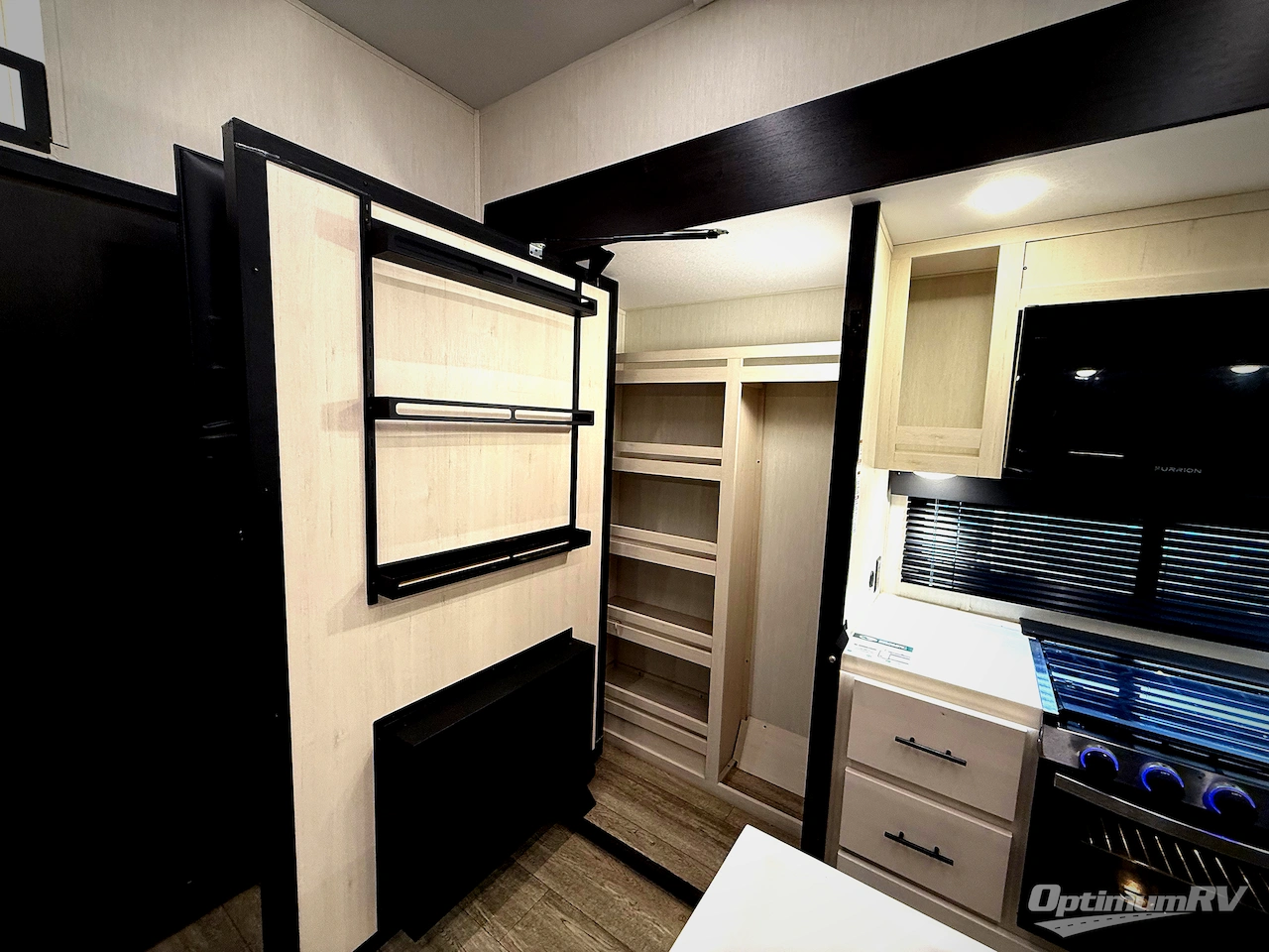 2025 Forest River Cherokee Arctic Wolf Suite 3850SUITE Photo 6