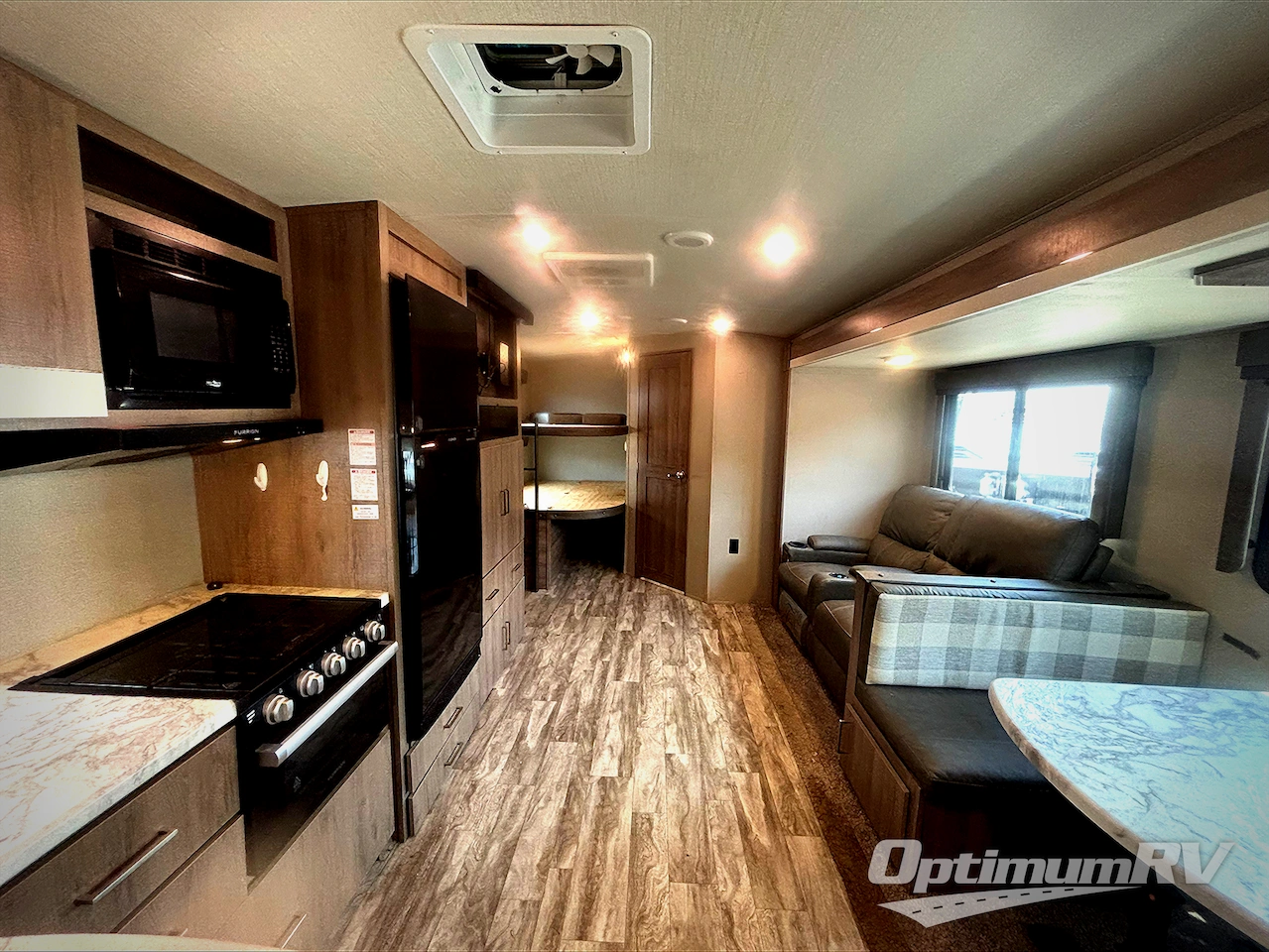 2022 Grand Design Imagine 2800BH Photo 4