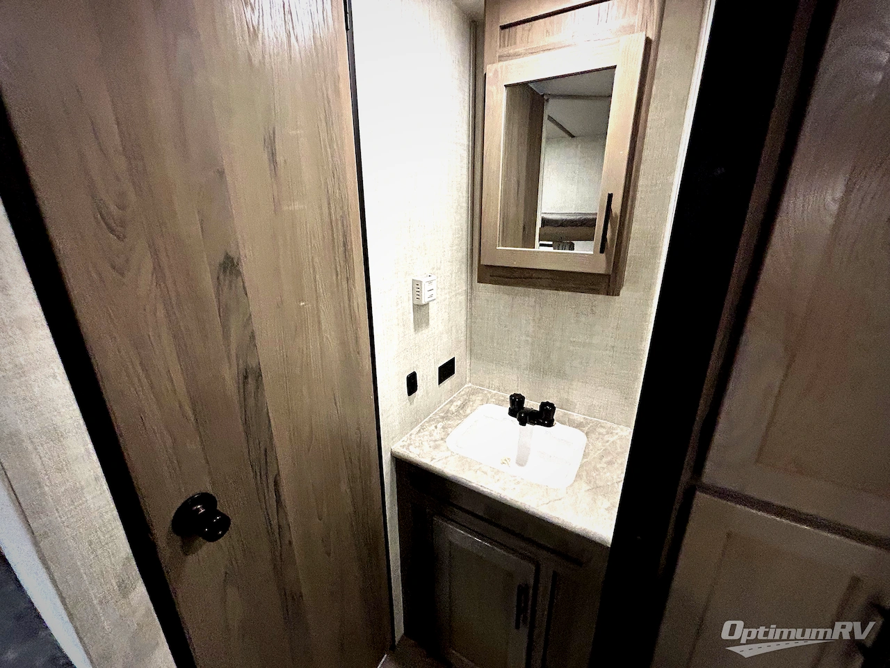 2022 Gulf Stream Ameri-Lite Ultra Lite 248BH Photo 13