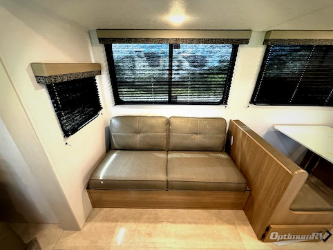 2026 Dutchmen Aspen Trail LE 26RL RV Photo 3