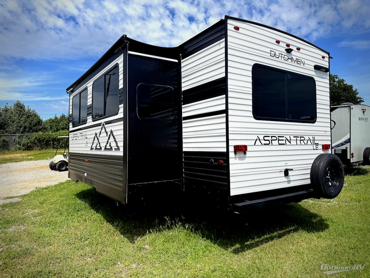 2026 Dutchmen Aspen Trail LE 26RL Photo 3