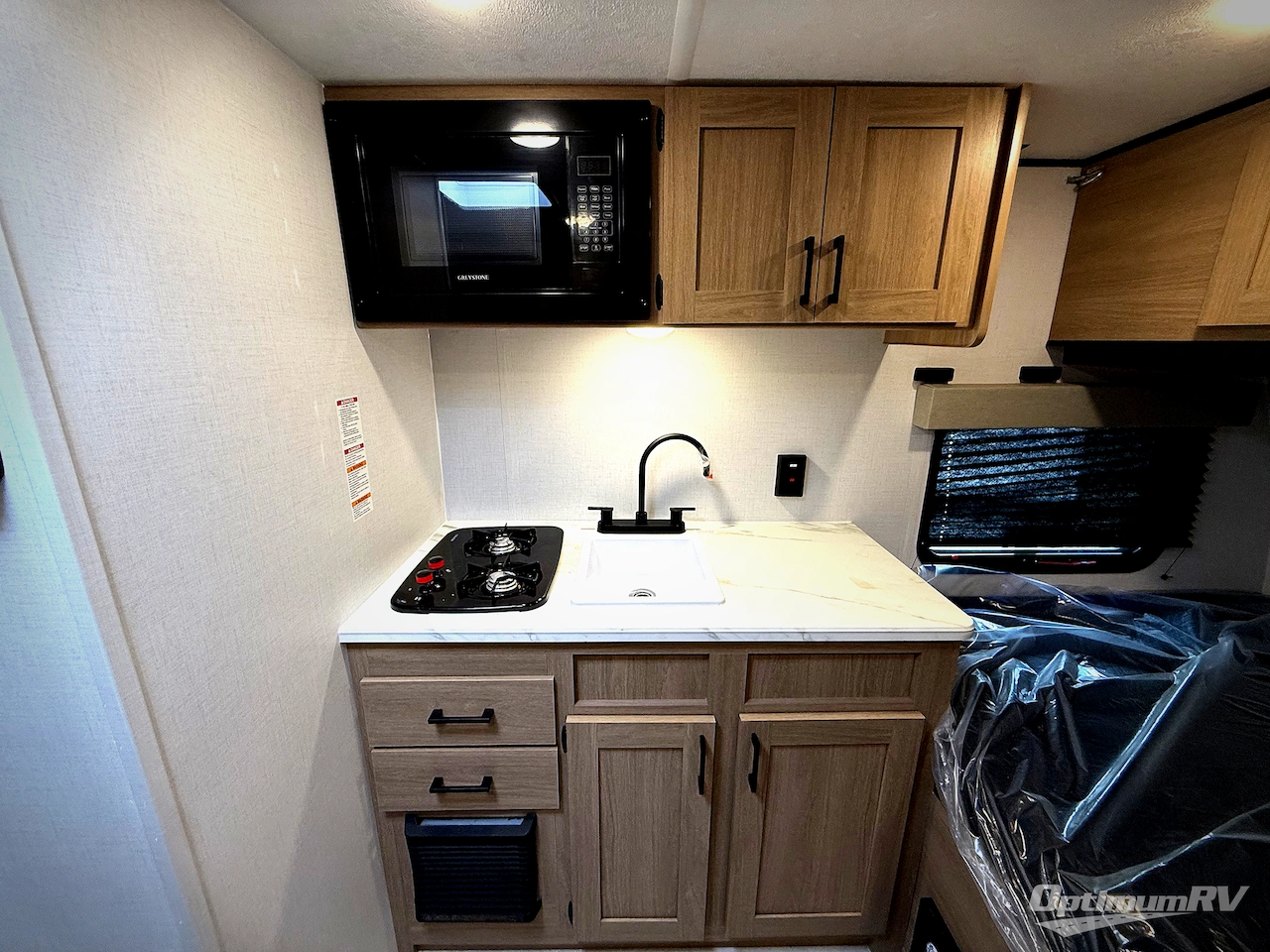 2026 Dutchmen Aspen Trail Mini 13FB Photo 9