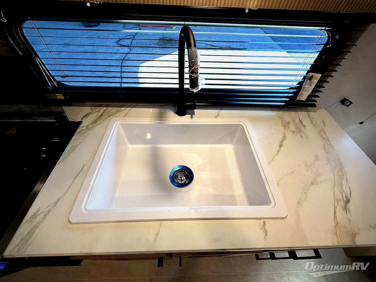 2026 Dutchmen Aspen Trail LE 19RB Photo 8