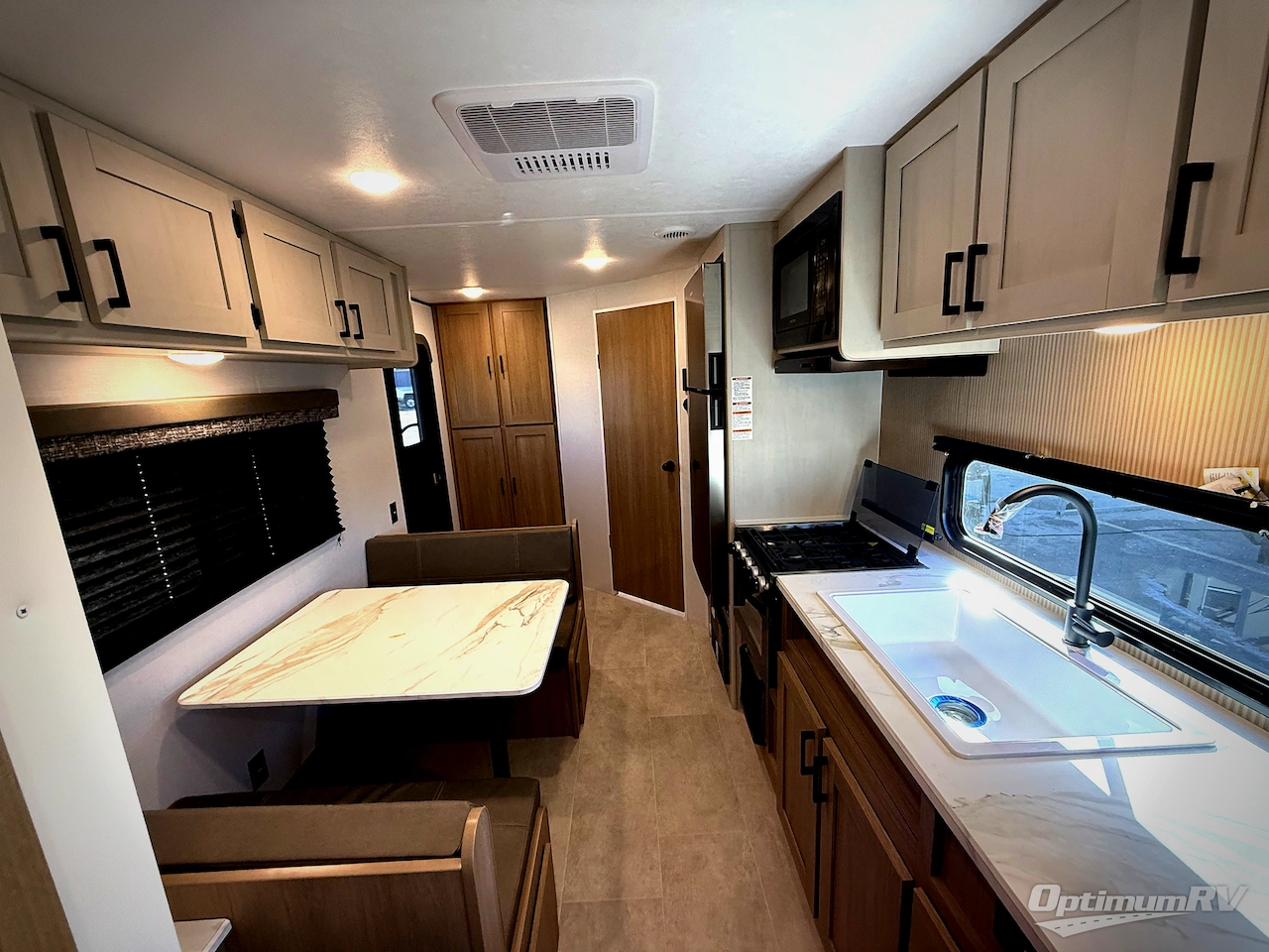 2026 Dutchmen Aspen Trail LE 19RB Photo 13