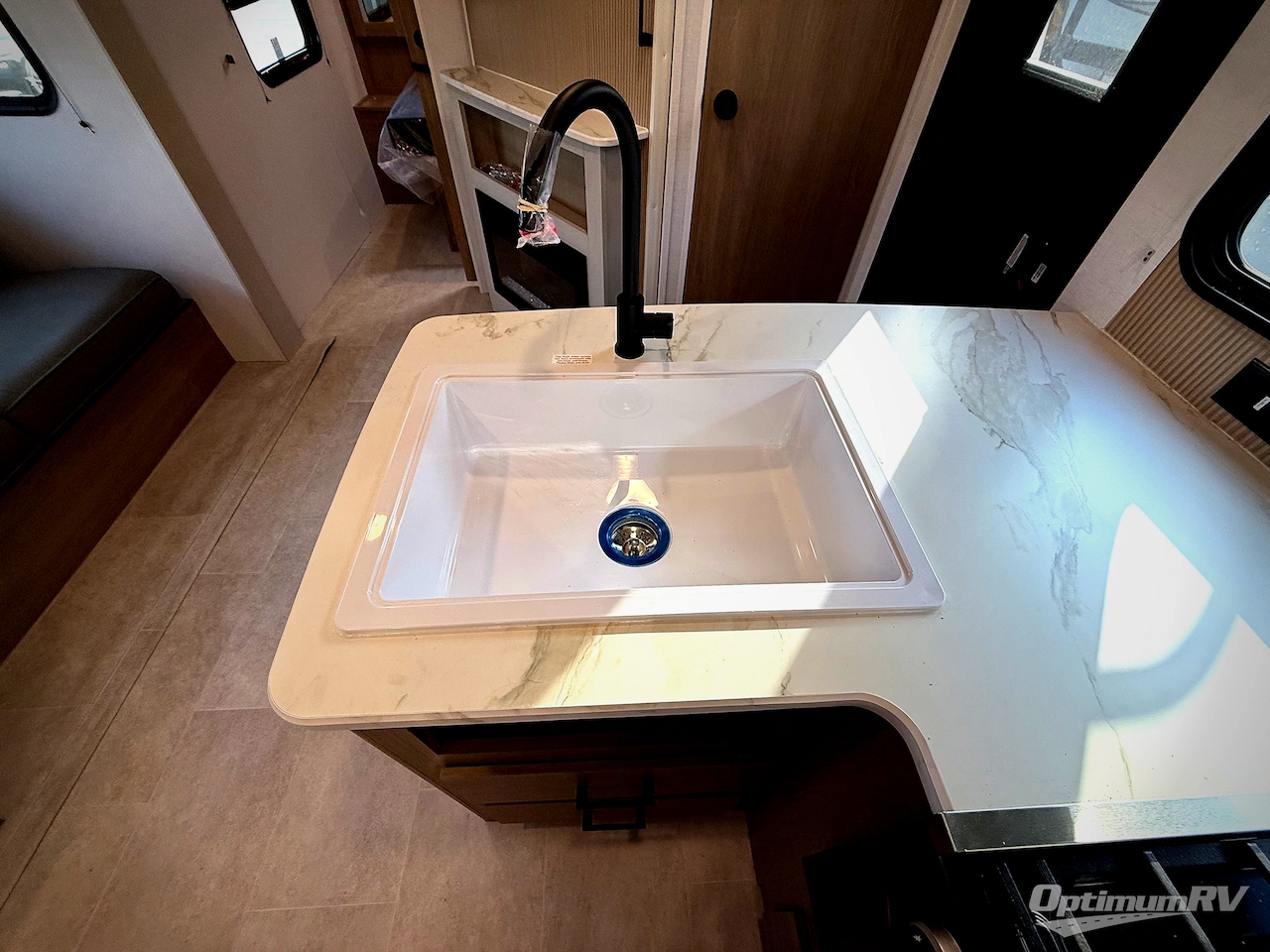 2026 Dutchmen Aspen Trail LE 29TB Photo 7