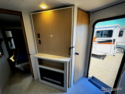 2026 Dutchmen Aspen Trail LE 29TB RV Photo 4