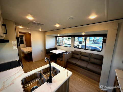 2026 Dutchmen Aspen Trail 38DS RV Photo 2