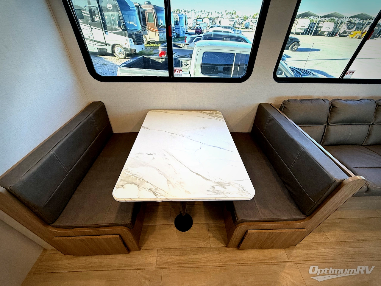 2026 Dutchmen Aspen Trail 38DS Photo 6