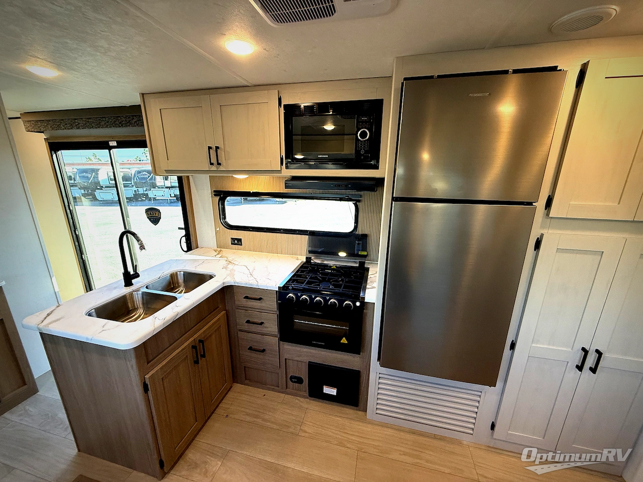 2026 Dutchmen Aspen Trail 38DS Photo 11