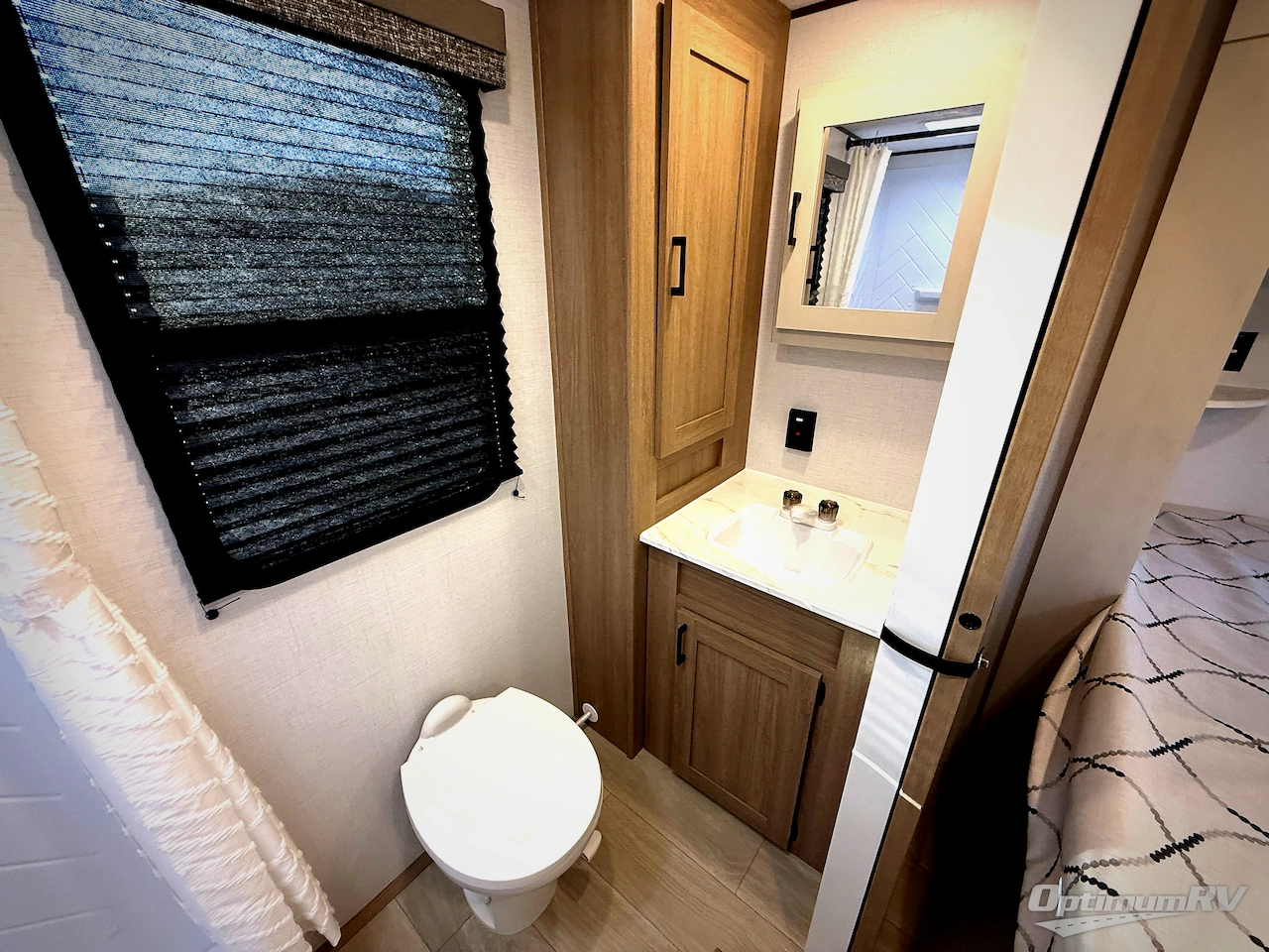 2026 Dutchmen Aspen Trail 38DS Photo 13