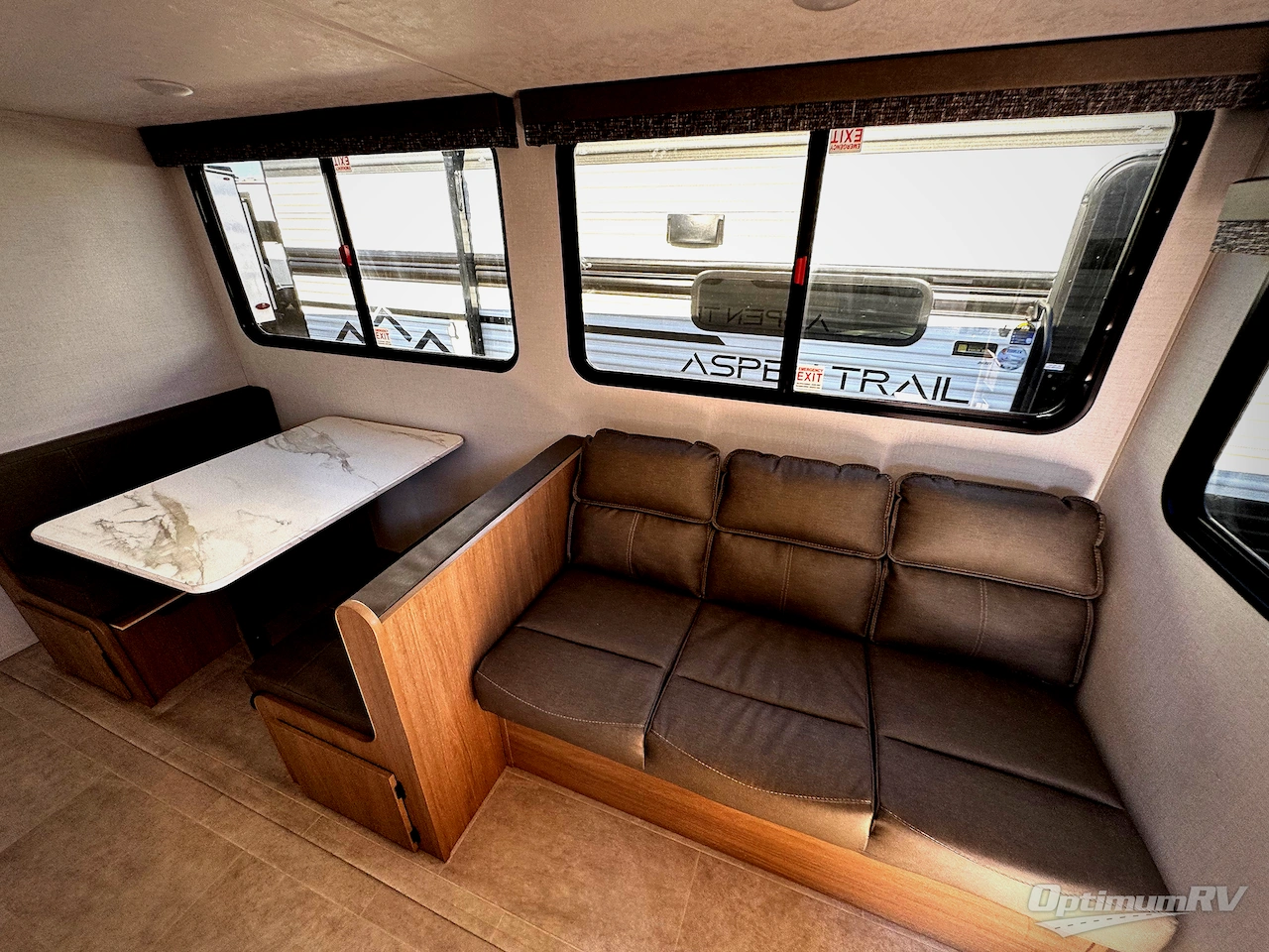 2026 Dutchmen Aspen Trail 38DS Photo 4