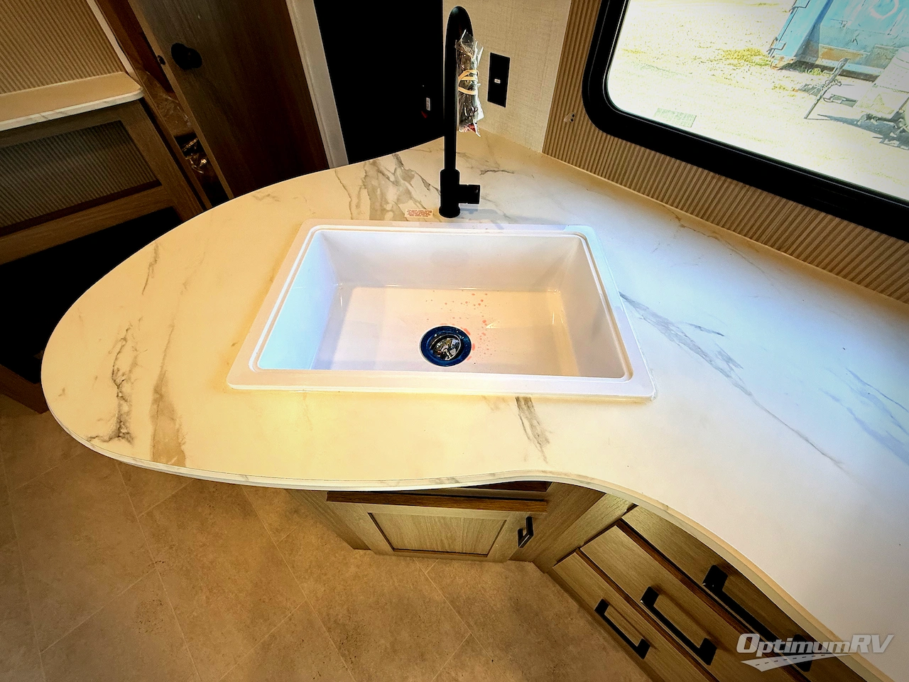 2026 Dutchmen Aspen Trail LE 26BH Photo 8