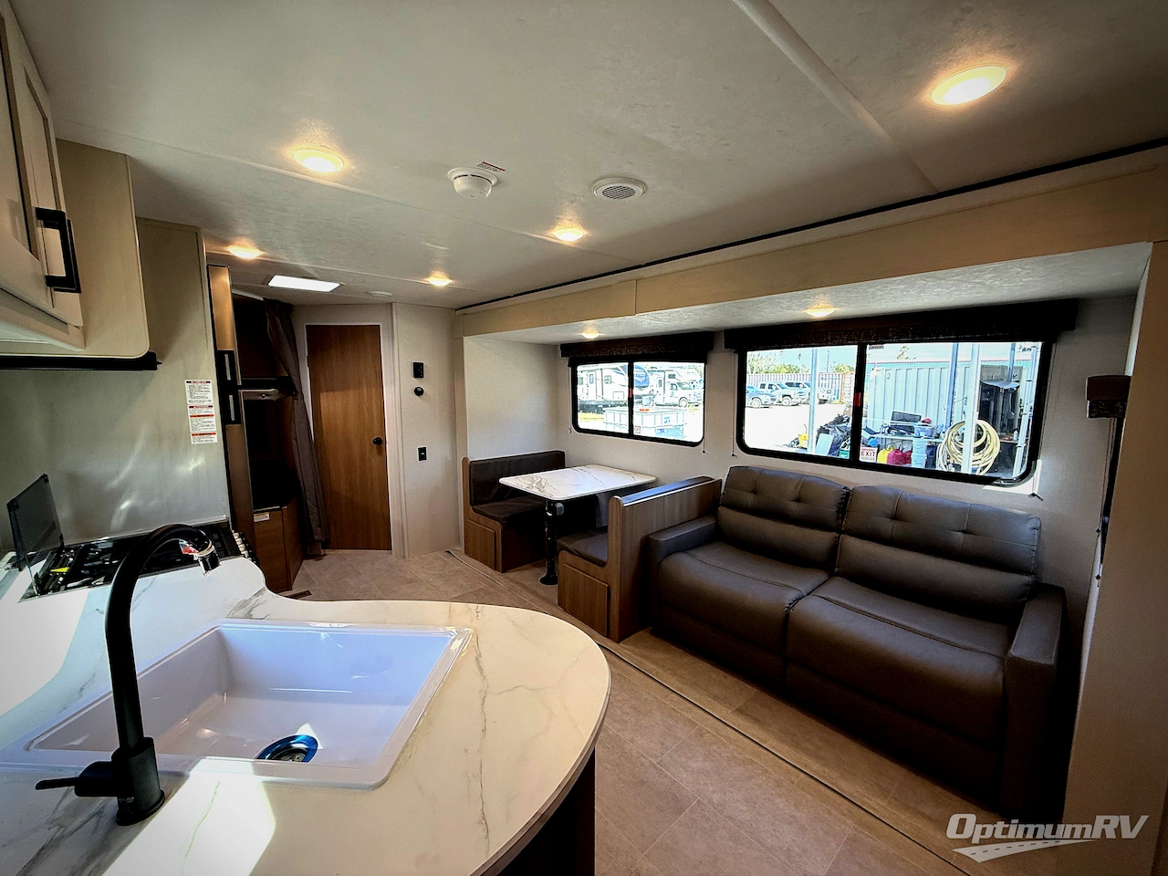 2026 Dutchmen Aspen Trail LE 26BH Photo 4