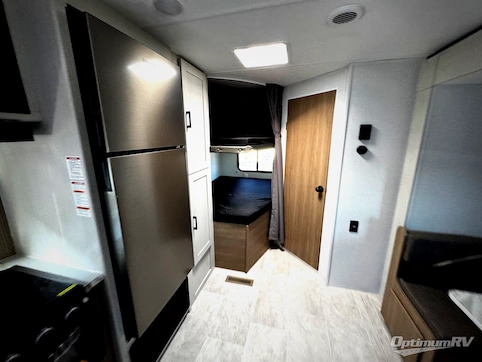 2026 Dutchmen Aspen Trail LE 26BH RV Photo 3