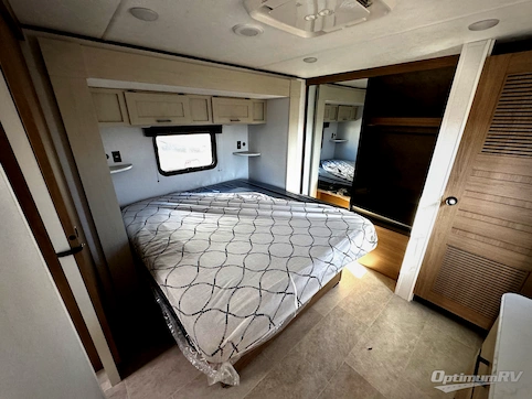 2026 Dutchmen Aspen Trail 38DS RV Photo 4