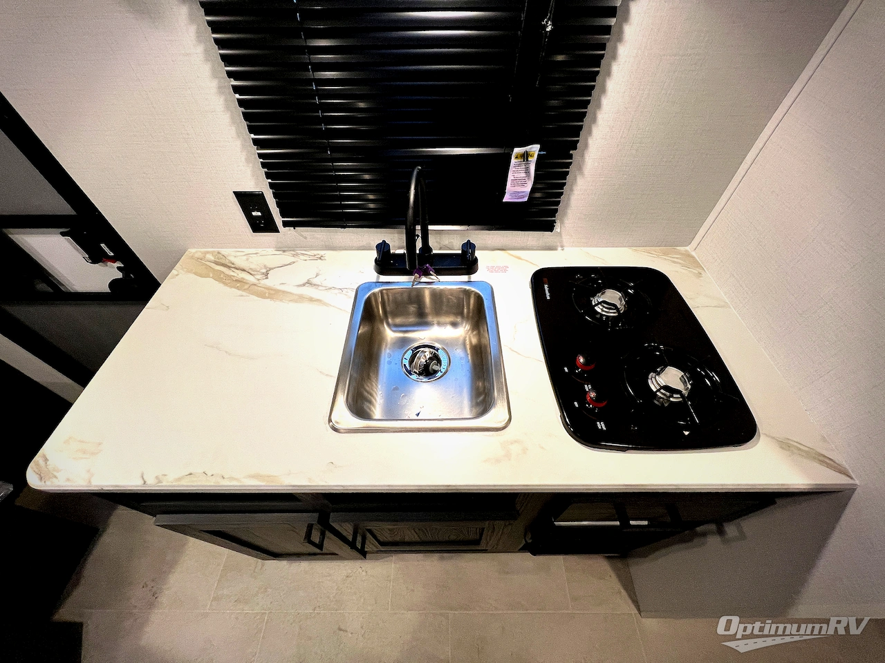 2026 Dutchmen Aspen Trail Mini 17QB Photo 10