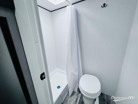 2025 Dutchmen Aspen Trail Mini 17BH RV Photo 4