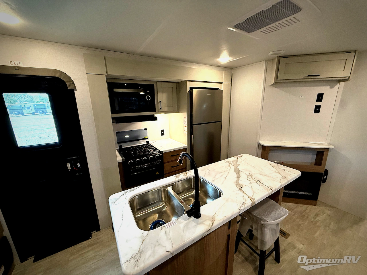 2026 Dutchmen Aspen Trail 3310 BHS Photo 12