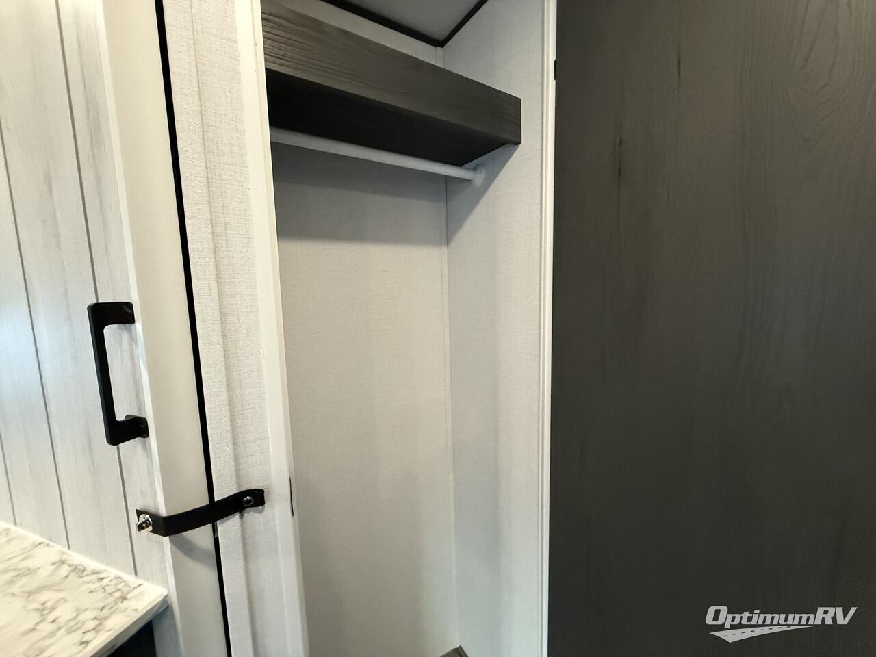 2025 Dutchmen Aspen Trail LE 29TB Photo 14