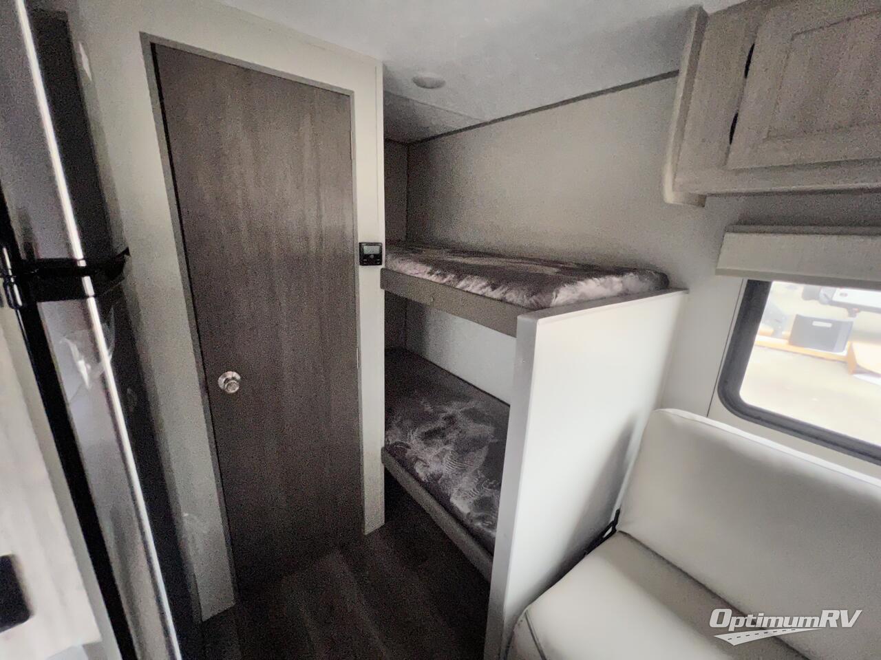 2026 Coachmen Catalina Summit Series 7 164BHX Photo 12