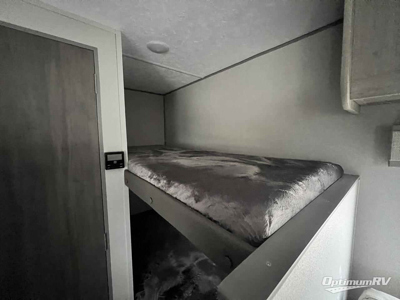 2026 Coachmen Catalina Summit Series 7 164BHX Photo 14