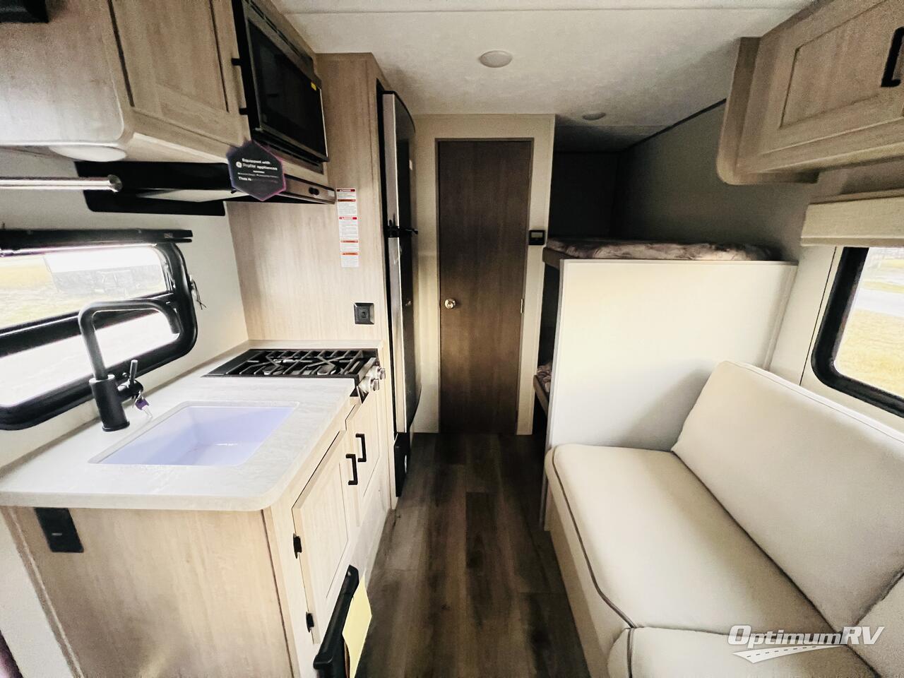 2026 Coachmen Catalina Summit Series 7 164BHX Photo 4