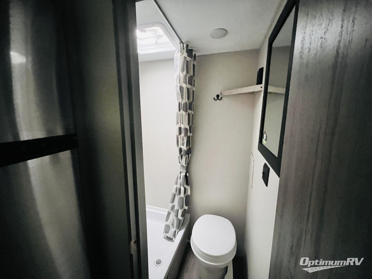 2026 Coachmen Catalina Summit Series 7 164BHX Photo 17