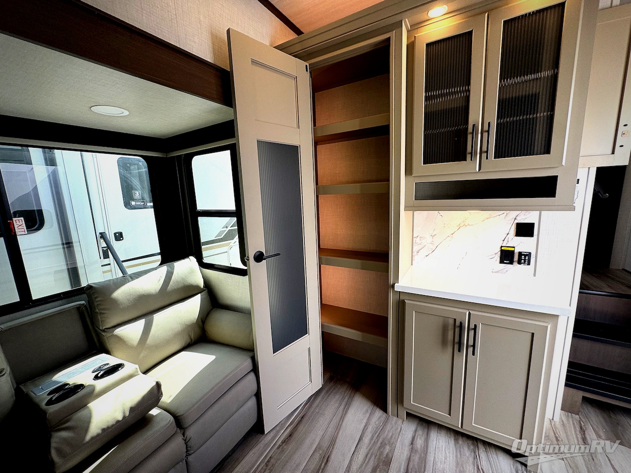 2027 Keystone Cougar 260MLE Photo 11