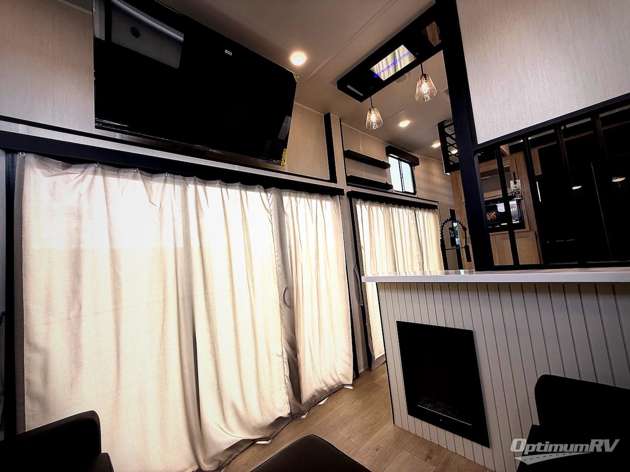 2026 Forest River Cherokee Timberwolf 27MDK Photo 8