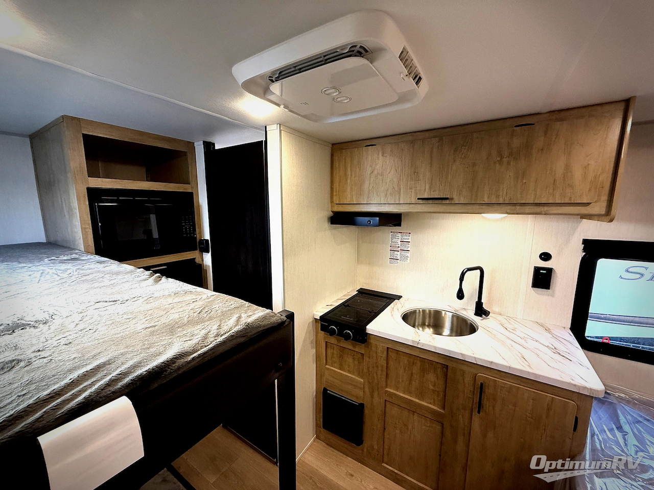 2026 Forest River Cherokee Wolf Pup 14BHLP Photo 4