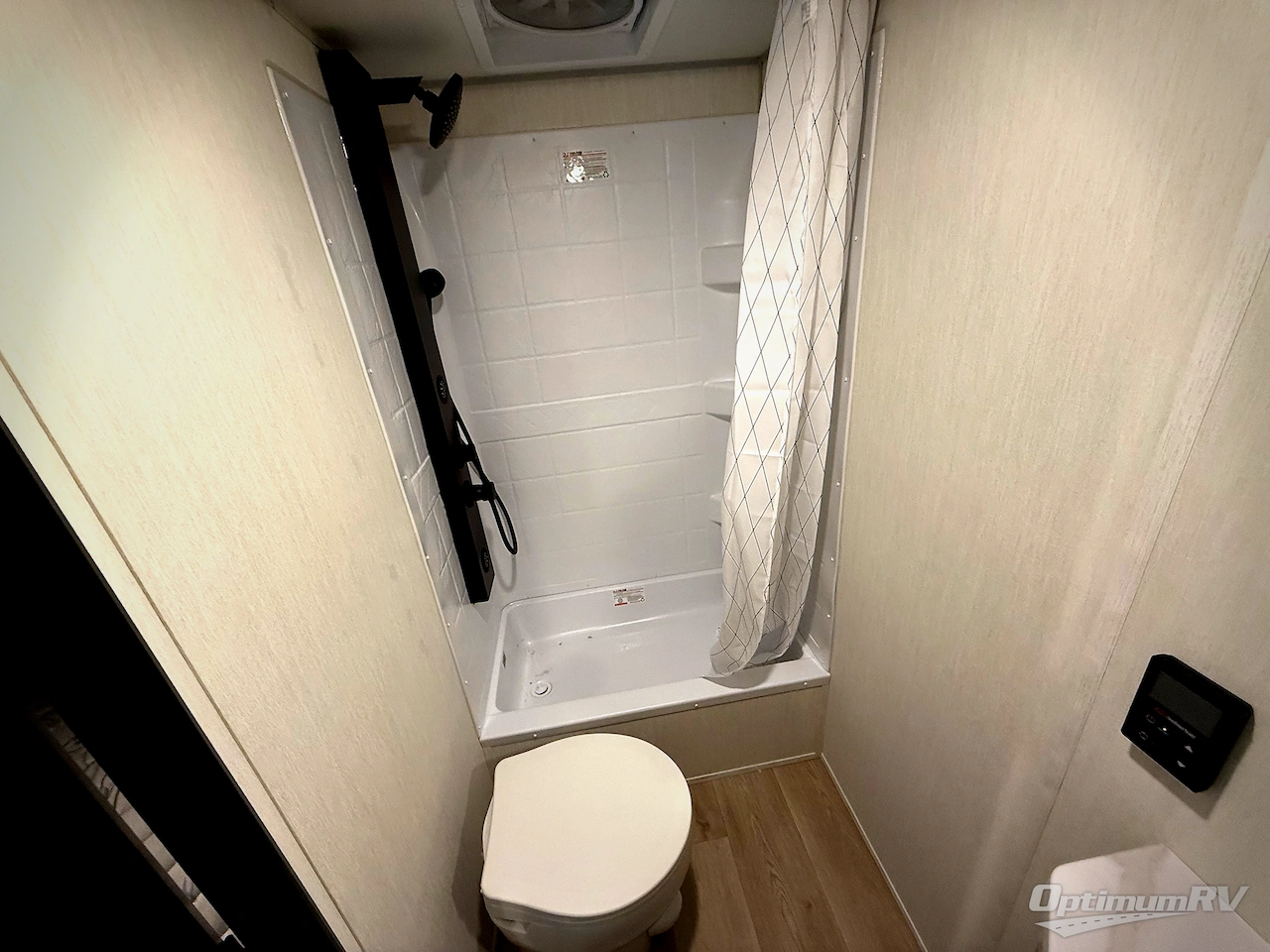 2026 Forest River Cherokee Wolf Pup Black Label 17JWBL Photo 15