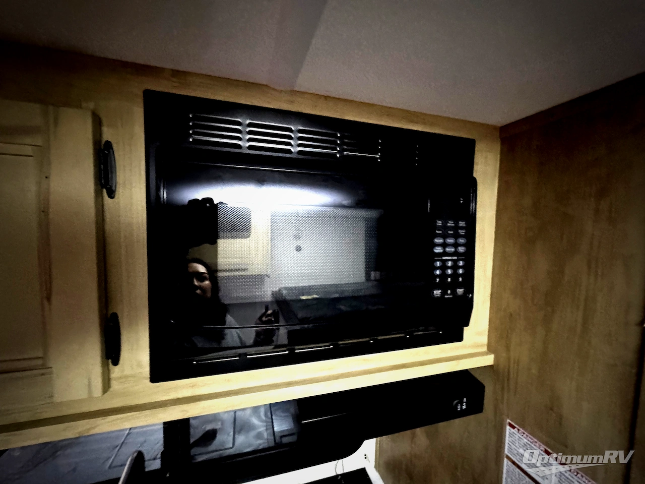 2026 Forest River Cherokee Wolf Pup 16BHSW Photo 4