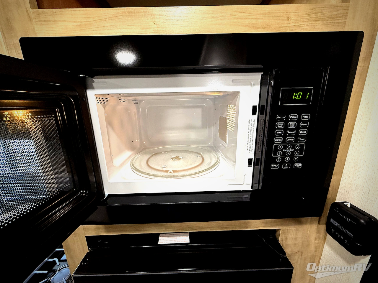 2026 Forest River Cherokee Wolf Pup 16LP Photo 9