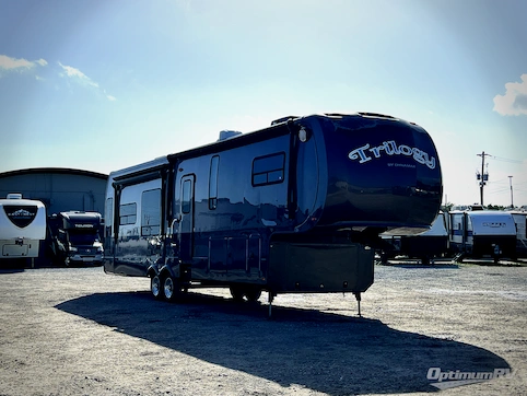 Used 2013 Dynamax Trilogy 3800RL Featured Photo