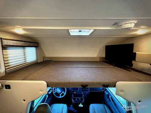 2025 Thor Pasadena SE SE21 RV Photo 3