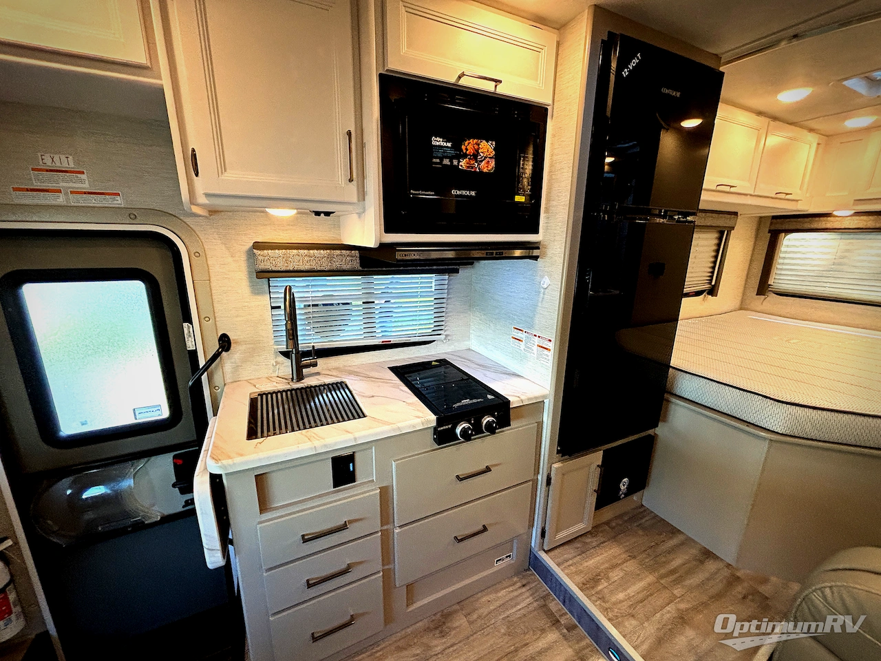 2025 Thor Pasadena SE SE21 Photo 6