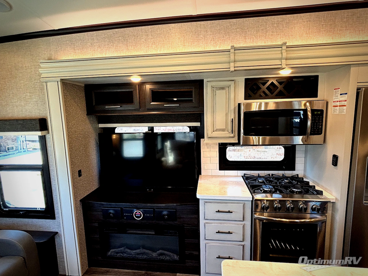 2022 Jayco North Point 310RLTS Photo 19