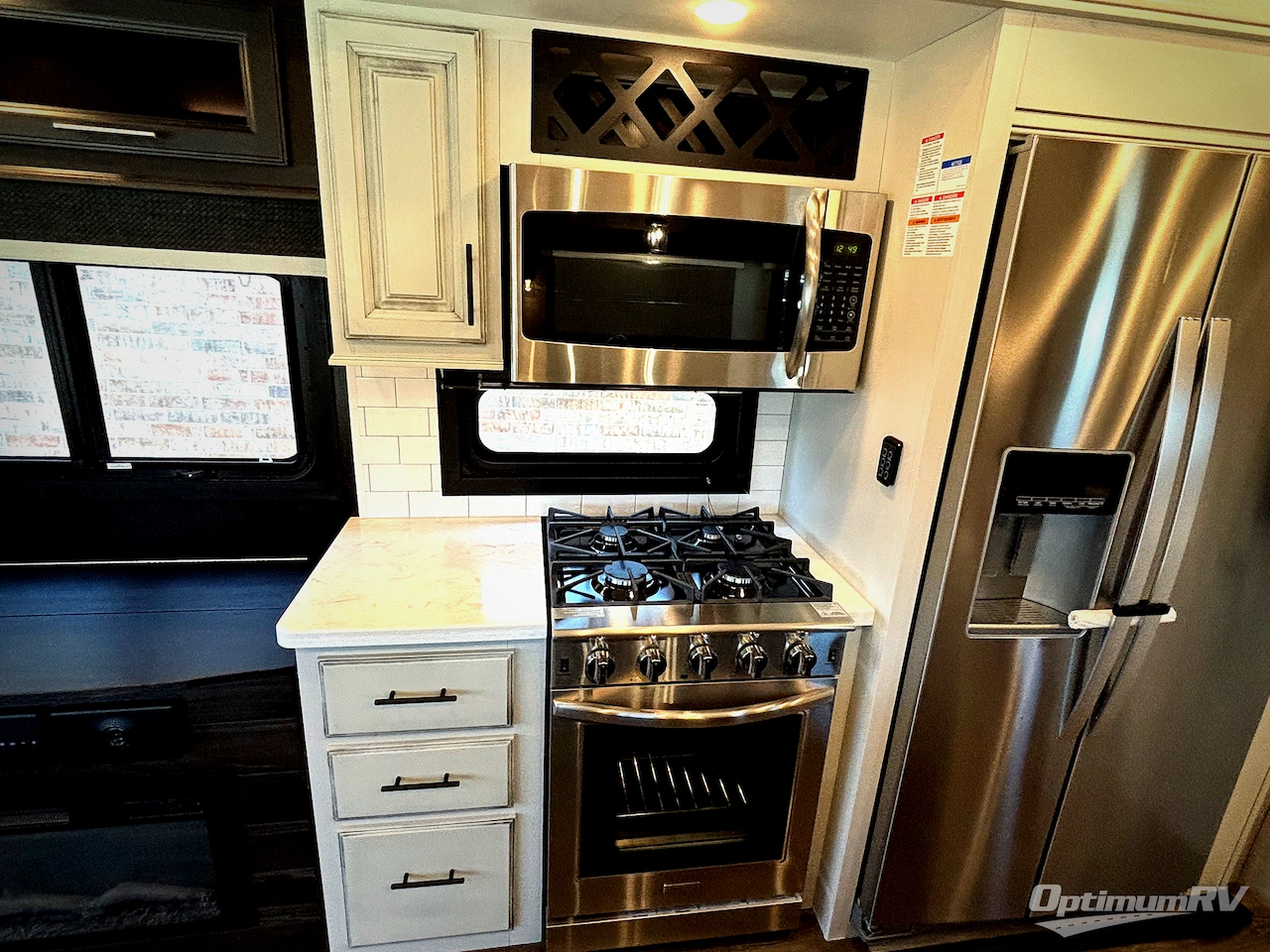 2022 Jayco North Point 310RLTS Photo 20