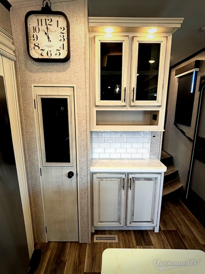 2022 Jayco North Point 310RLTS Photo 22